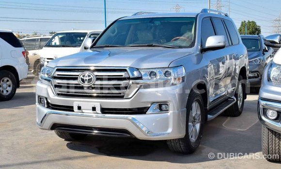 Acheter Import Voiture Toyota Land Cruiser Autre à Import - Dubai, Diana Acheter Import Voiture Toyota Land Cruiser Autre à Import - Dubai, Diana