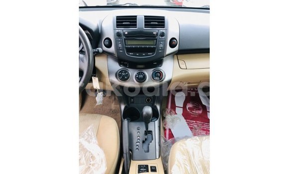 Acheter Import Utilitaire Toyota HiAce Noir à Import - Dubai, Diana Acheter Import Utilitaire Toyota HiAce Noir à Import - Dubai, Diana