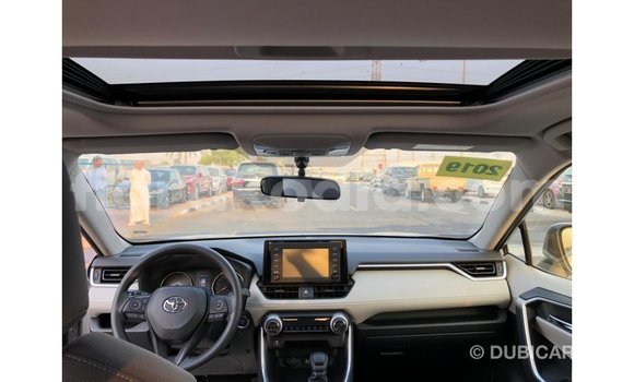 Hividy Toyota HiAce Hafa Truck in Import - Dubai in Diana Hividy Toyota HiAce Hafa Truck in Import - Dubai in Diana