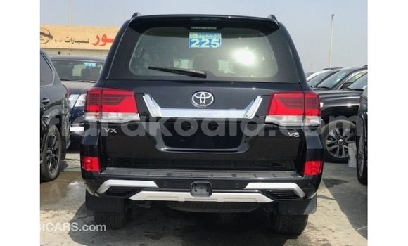 Acheter Import Voiture Toyota Land Cruiser Noir à Import - Dubai, Diana Acheter Import Voiture Toyota Land Cruiser Noir à Import - Dubai, Diana