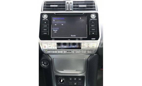 Acheter Import Voiture Toyota Prado Noir à Import - Dubai, Diana Acheter Import Voiture Toyota Prado Noir à Import - Dubai, Diana