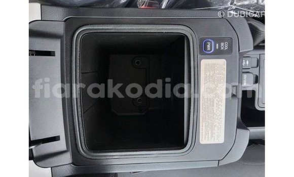 Acheter Import Voiture Toyota Prado Noir à Import - Dubai, Diana Acheter Import Voiture Toyota Prado Noir à Import - Dubai, Diana