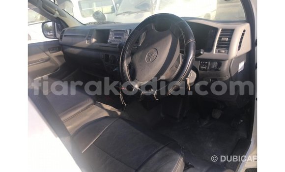Buy Import Toyota Hiace White Car in Import - Dubai in Diana Buy Import Toyota Hiace White Car in Import - Dubai in Diana