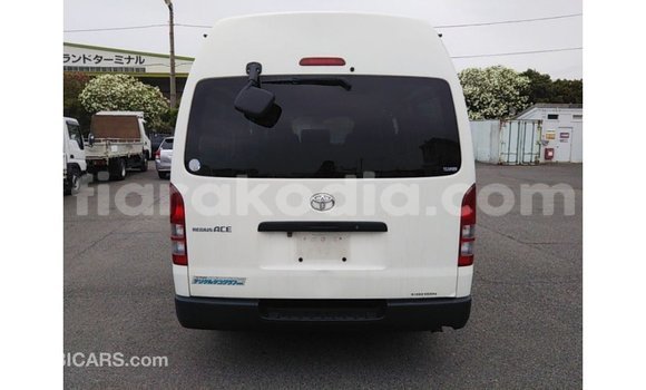 Buy Import Toyota Hiace White Car in Import - Dubai in Diana Buy Import Toyota Hiace White Car in Import - Dubai in Diana