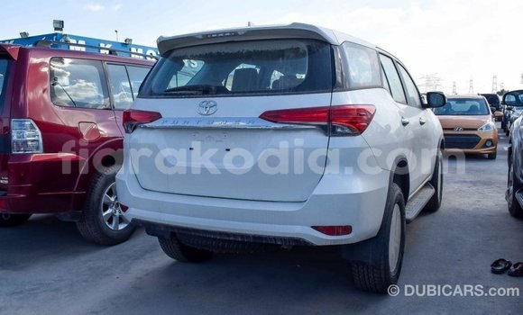 Hividy Toyota Fortuner fotsy Car in Import - Dubai in Diana Hividy Toyota Fortuner fotsy Car in Import - Dubai in Diana