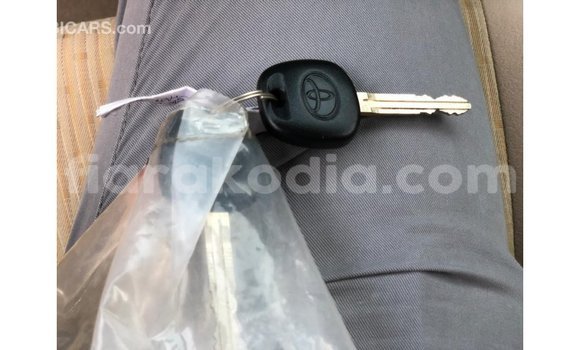 Acheter Import Utilitaire Toyota DA Blanc à Import - Dubai, Diana Acheter Import Utilitaire Toyota DA Blanc à Import - Dubai, Diana