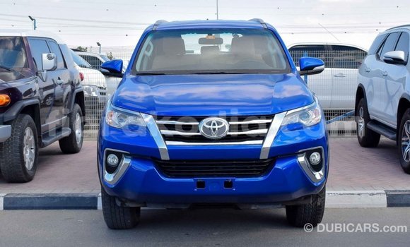 Acheter Import Voiture Toyota Fortuner Bleu à Import - Dubai, Diana Acheter Import Voiture Toyota Fortuner Bleu à Import - Dubai, Diana