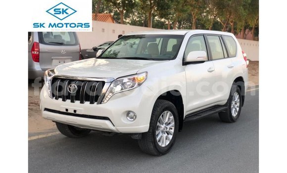 Hividy Toyota Prado fotsy Car in Import - Dubai in Diana