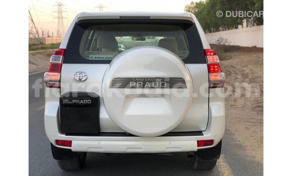 Acheter Import Voiture Toyota Prado Blanc à Import - Dubai, Diana Acheter Import Voiture Toyota Prado Blanc à Import - Dubai, Diana