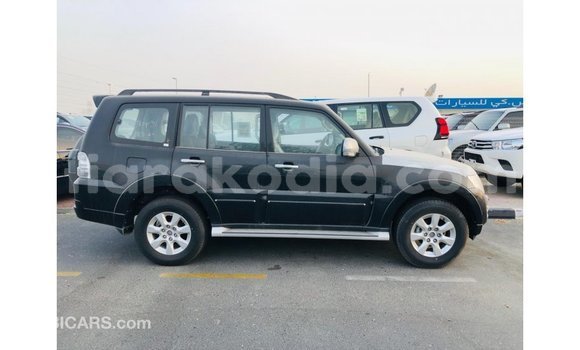 Hividy Mitsubishi Pajero Black Car in Import - Dubai in Diana Hividy Mitsubishi Pajero Black Car in Import - Dubai in Diana