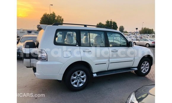 Hividy Mitsubishi Pajero fotsy Car in Import - Dubai in Diana Hividy Mitsubishi Pajero fotsy Car in Import - Dubai in Diana