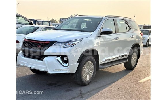 Buy Import Toyota Fortuner White Car in Import - Dubai in Diana Buy Import Toyota Fortuner White Car in Import - Dubai in Diana
