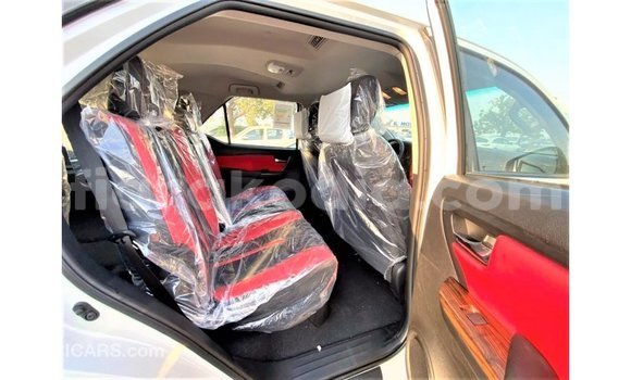 Buy Import Toyota Fortuner White Car in Import - Dubai in Diana Buy Import Toyota Fortuner White Car in Import - Dubai in Diana