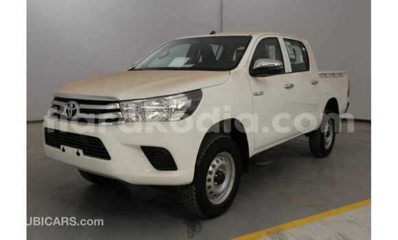Buy Import Toyota Hilux White Car in Import - Dubai in Diana Buy Import Toyota Hilux White Car in Import - Dubai in Diana
