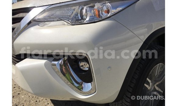 Buy Import Toyota Fortuner White Car in Import - Dubai in Diana Buy Import Toyota Fortuner White Car in Import - Dubai in Diana