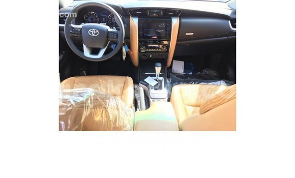 Buy Import Toyota Fortuner White Car in Import - Dubai in Diana Buy Import Toyota Fortuner White Car in Import - Dubai in Diana
