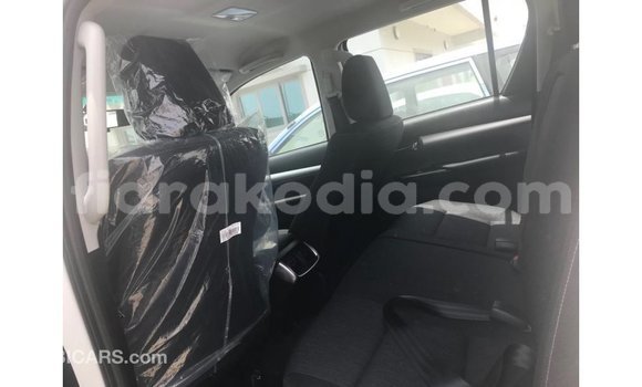 Buy Import Toyota Hilux White Car in Import - Dubai in Diana Buy Import Toyota Hilux White Car in Import - Dubai in Diana