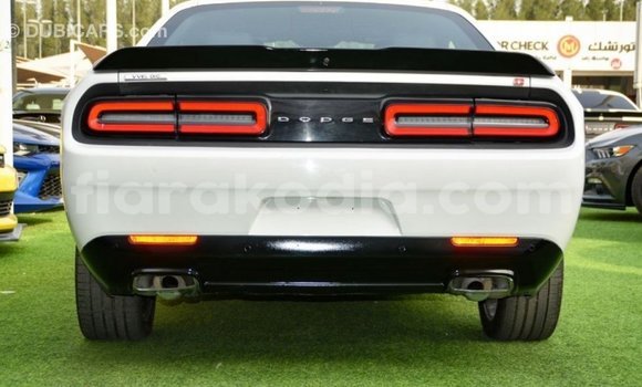 Buy Import Dodge Challenger White Car in Import - Dubai in Diana Buy Import Dodge Challenger White Car in Import - Dubai in Diana