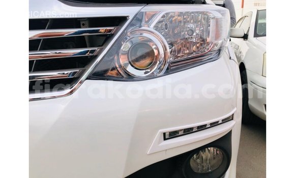 Hividy Toyota Fortuner fotsy Car in Import - Dubai in Diana Hividy Toyota Fortuner fotsy Car in Import - Dubai in Diana