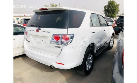 Hividy Toyota Fortuner fotsy Car in Import - Dubai in Diana Hividy Toyota Fortuner fotsy Car in Import - Dubai in Diana