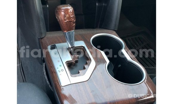 Hividy Toyota Camry fotsy Car in Import - Dubai in Diana Hividy Toyota Camry fotsy Car in Import - Dubai in Diana