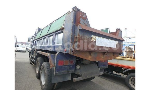 Acheter Import Voiture Nissan 350Z Bleu à Import - Dubai, Diana Acheter Import Voiture Nissan 350Z Bleu à Import - Dubai, Diana