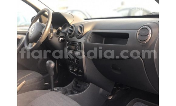 Hividy Renault Duster fotsy Car in Import - Dubai in Diana Hividy Renault Duster fotsy Car in Import - Dubai in Diana