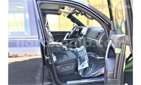 Buy Import Toyota Land Cruiser Black Car in Import - Dubai in Diana Buy Import Toyota Land Cruiser Black Car in Import - Dubai in Diana