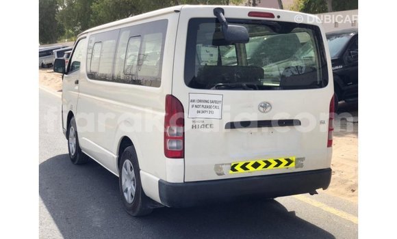 Hividy Toyota Hiace fotsy Car in Import - Dubai in Diana Hividy Toyota Hiace fotsy Car in Import - Dubai in Diana