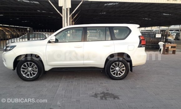Hividy Toyota Prado fotsy Car in Import - Dubai in Diana Hividy Toyota Prado fotsy Car in Import - Dubai in Diana