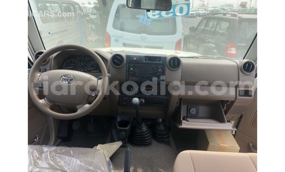 Hividy Toyota Land Cruiser Hafa Car in Import - Dubai in Diana Hividy Toyota Land Cruiser Hafa Car in Import - Dubai in Diana
