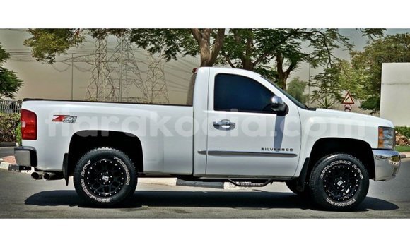 Hividy Chevrolet Silverado fotsy Car in Import - Dubai in Diana Hividy Chevrolet Silverado fotsy Car in Import - Dubai in Diana