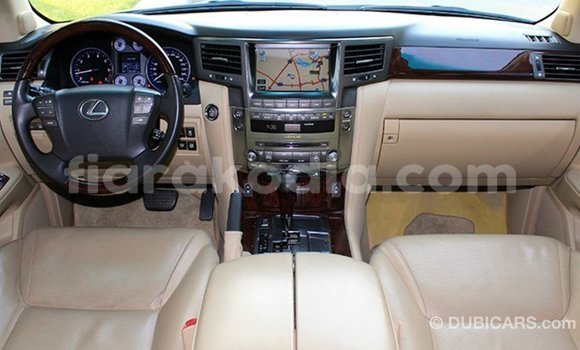 Buy Import Lexus LX White Car in Import - Dubai in Diana Buy Import Lexus LX White Car in Import - Dubai in Diana