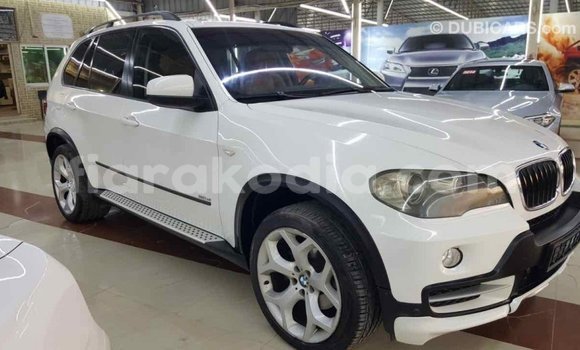 Acheter Import Voiture BMW X5 Blanc à Import - Dubai, Diana Acheter Import Voiture BMW X5 Blanc à Import - Dubai, Diana