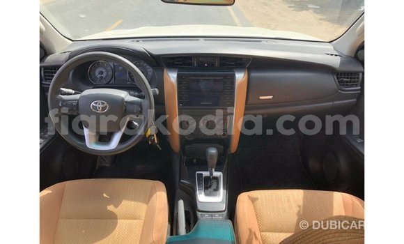 Hividy Toyota Fortuner fotsy Car in Import - Dubai in Diana Hividy Toyota Fortuner fotsy Car in Import - Dubai in Diana