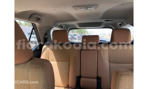 Hividy Toyota Fortuner fotsy Car in Import - Dubai in Diana Hividy Toyota Fortuner fotsy Car in Import - Dubai in Diana