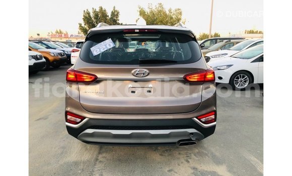 Acheter Import Voiture Hyundai Santa Fe Marron à Import - Dubai, Diana Acheter Import Voiture Hyundai Santa Fe Marron à Import - Dubai, Diana
