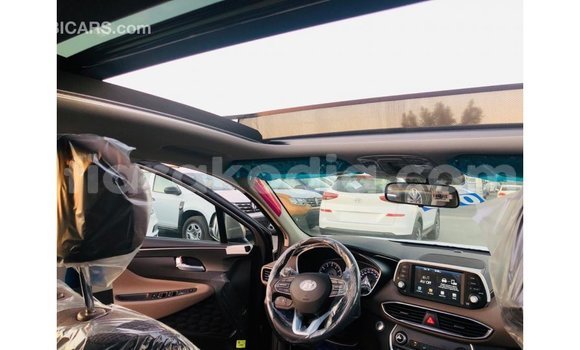 Acheter Import Voiture Hyundai Santa Fe Marron à Import - Dubai, Diana Acheter Import Voiture Hyundai Santa Fe Marron à Import - Dubai, Diana