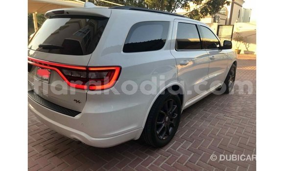 Acheter Import Voiture Dodge Durango Blanc à Import - Dubai, Diana Acheter Import Voiture Dodge Durango Blanc à Import - Dubai, Diana