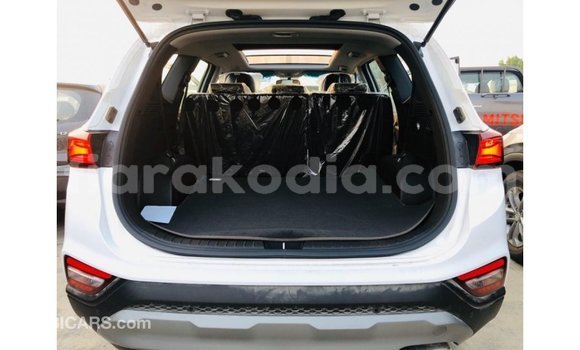 Buy Import Hyundai Santa Fe White Car in Import - Dubai in Diana Buy Import Hyundai Santa Fe White Car in Import - Dubai in Diana
