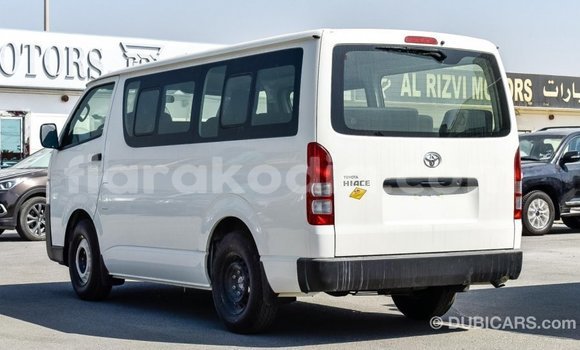 Hividy Toyota Hiace fotsy Car in Import - Dubai in Diana Hividy Toyota Hiace fotsy Car in Import - Dubai in Diana