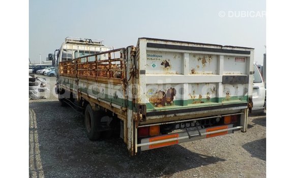 Acheter Import Voiture Isuzu Rodeo Blanc à Import - Dubai, Diana Acheter Import Voiture Isuzu Rodeo Blanc à Import - Dubai, Diana