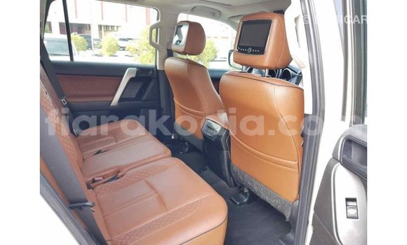 Buy Import Toyota Prado White Car in Import - Dubai in Diana Buy Import Toyota Prado White Car in Import - Dubai in Diana