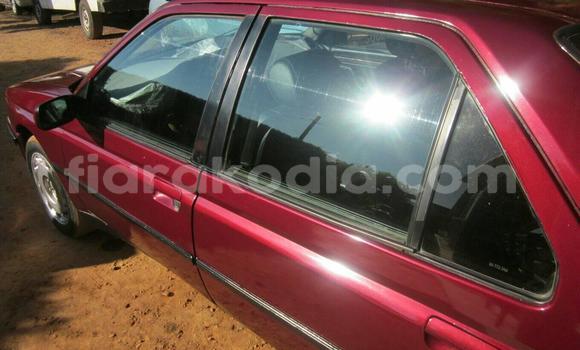 Acheter Occasion Voiture Peugeot 605 Rouge à Antananarivo, Analamanga Acheter Occasion Voiture Peugeot 605 Rouge à Antananarivo, Analamanga