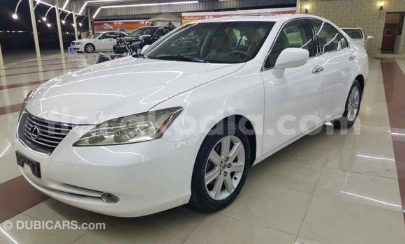 Acheter Import Voiture Lexus ES Blanc à Import - Dubai, Diana Acheter Import Voiture Lexus ES Blanc à Import - Dubai, Diana