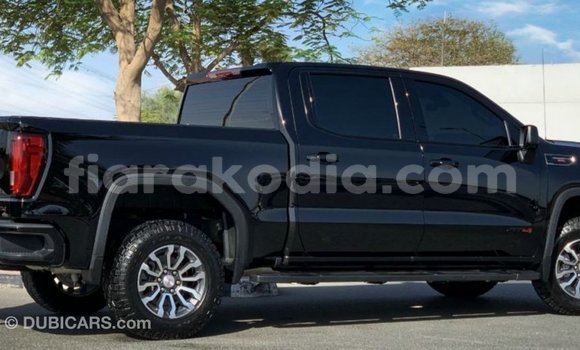 Hividy GMC Sierra Black Car in Import - Dubai in Diana Hividy GMC Sierra Black Car in Import - Dubai in Diana