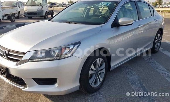 Acheter Import Voiture Honda Accord Autre à Import - Dubai, Diana Acheter Import Voiture Honda Accord Autre à Import - Dubai, Diana