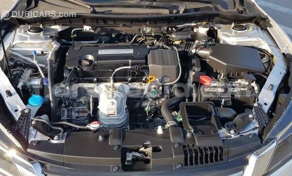 Acheter Import Voiture Honda Accord Autre à Import - Dubai, Diana Acheter Import Voiture Honda Accord Autre à Import - Dubai, Diana