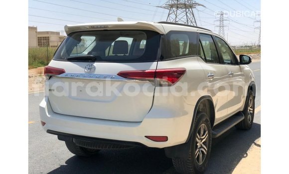 Hividy Toyota Fortuner fotsy Car in Import - Dubai in Diana Hividy Toyota Fortuner fotsy Car in Import - Dubai in Diana