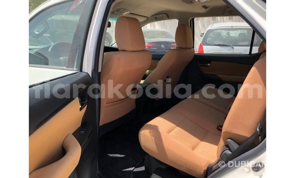 Hividy Toyota Fortuner fotsy Car in Import - Dubai in Diana Hividy Toyota Fortuner fotsy Car in Import - Dubai in Diana